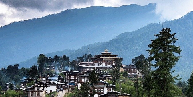 Punakha Dzong, Tiger Monestary, Gangtey Valley, Buddha Dordenma, Bhutan Guide, Bhutan Tourism, Travel Blogs India, Travel Bloggers, Travel Blogs, Bhutan Travel Guide, Bhutan Visa Price, Places To See In Bhutan