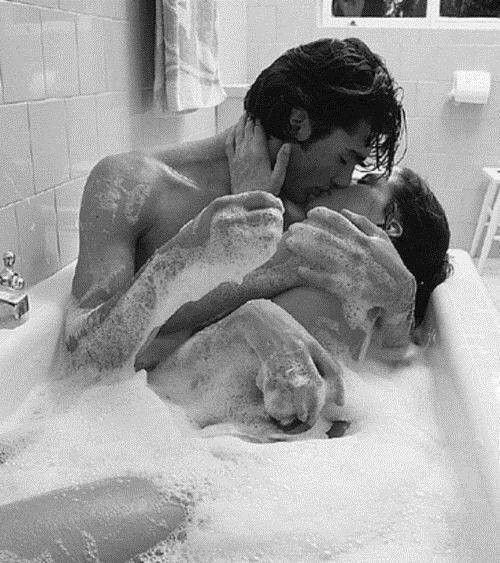 Bruno Aunty, Sex and Relationship, Priyanka Chakraborty, Virat Kohli Fashion Images, Dating Tips , Sex Tips, Durex, Kamasutra