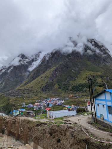 PXL 20220924 050150008 My Pursuit of Happiness – A road trip to Badrinath!