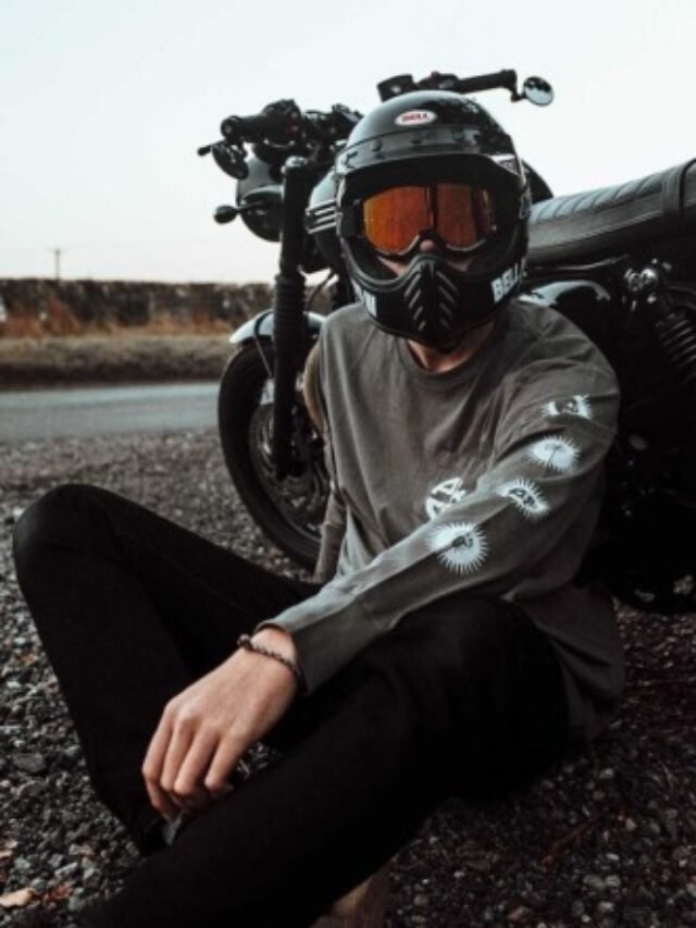 10 Essentials for Motorcycle Road Trip StyleRug